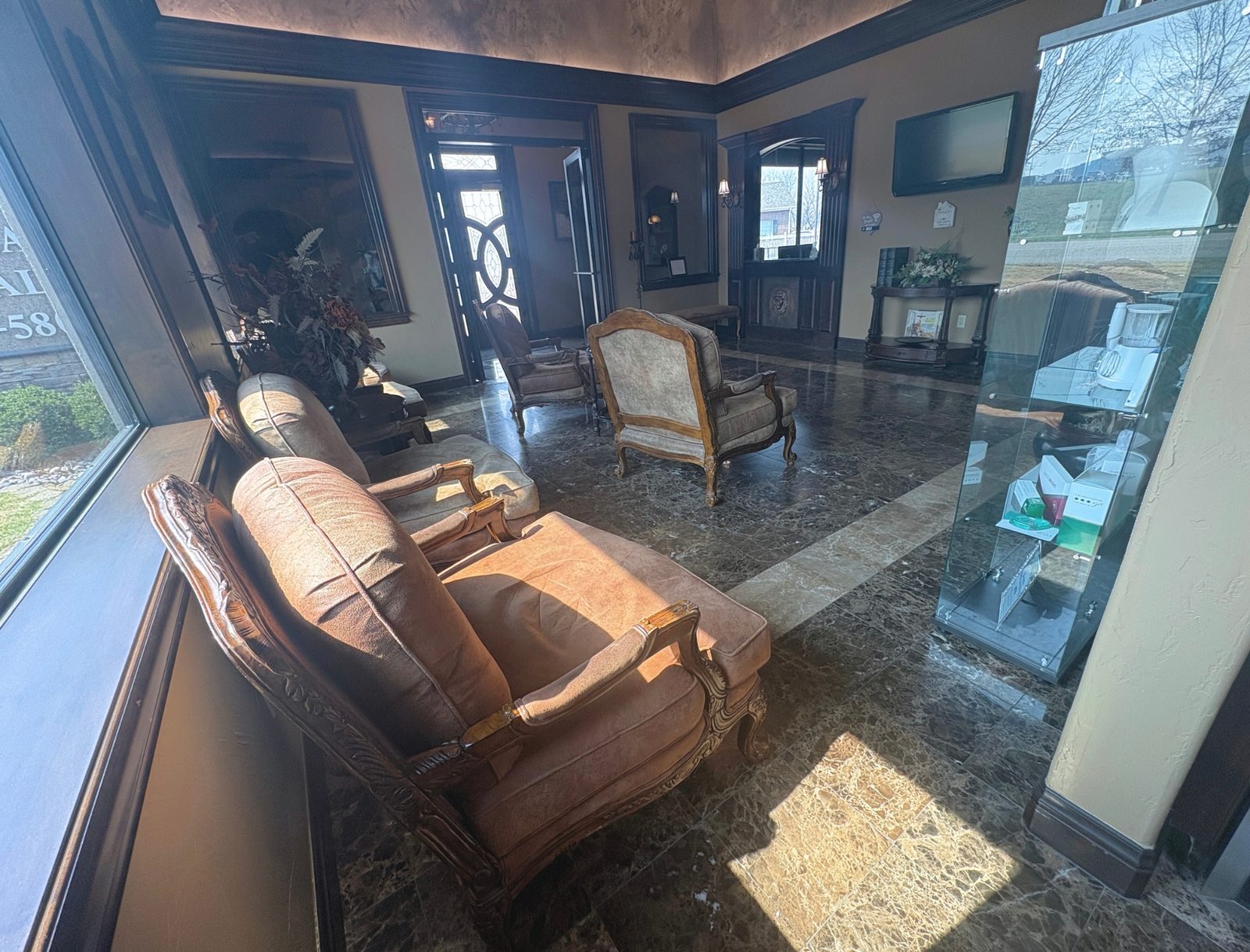Grand Lake Dental reception seating area